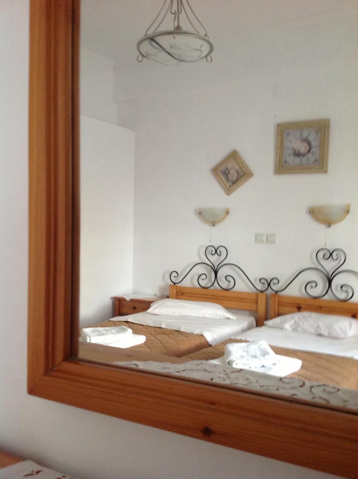 Pension Ilias - Chora Amorgos Aparthotel Exterior photo