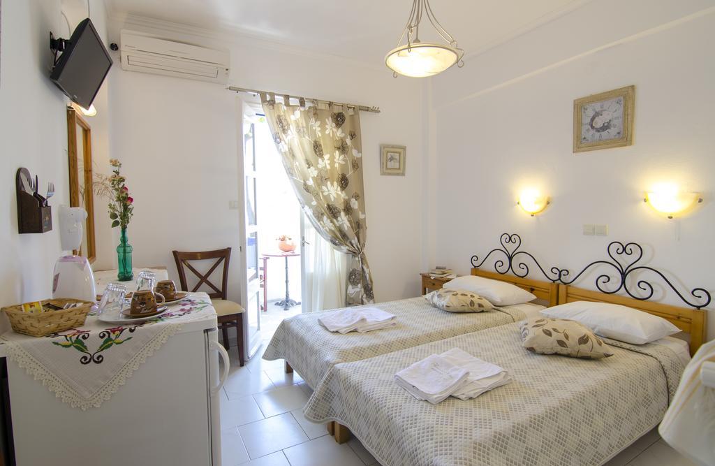 Pension Ilias - Chora Amorgos Aparthotel Exterior photo